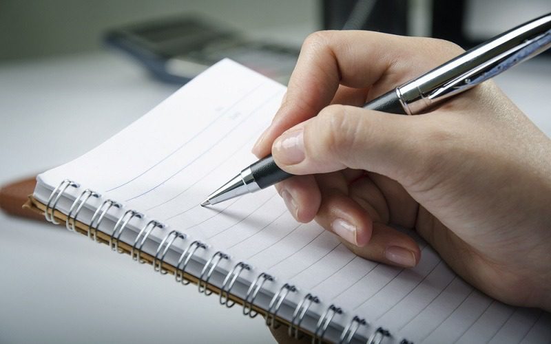 نام فروشگاه‌ها را یادداشت کنید