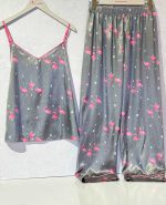 تاپ و شلوار ساتن زنانه کد3-9517 طرح فلامینگو